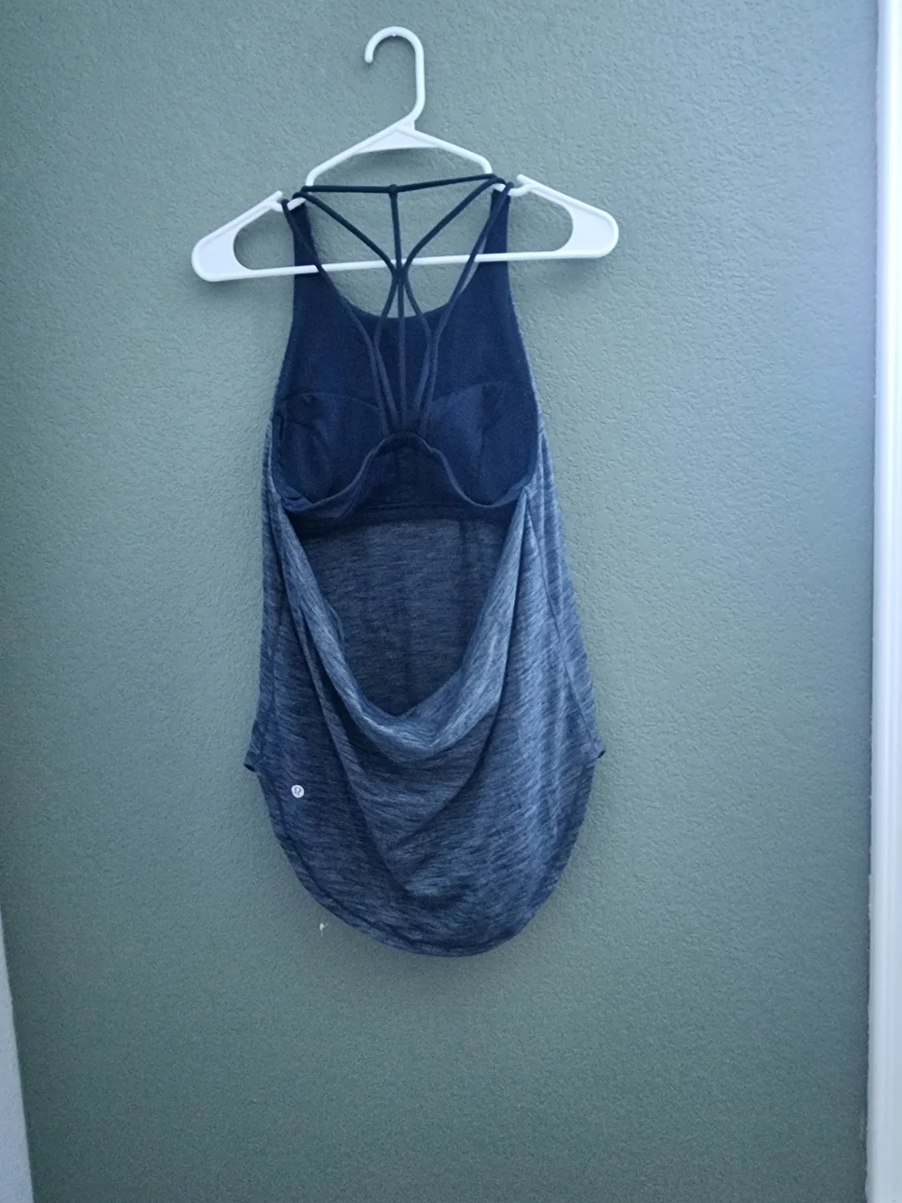 Lululemon Racerback Tank Top Built-In Bra G Blue Size 8